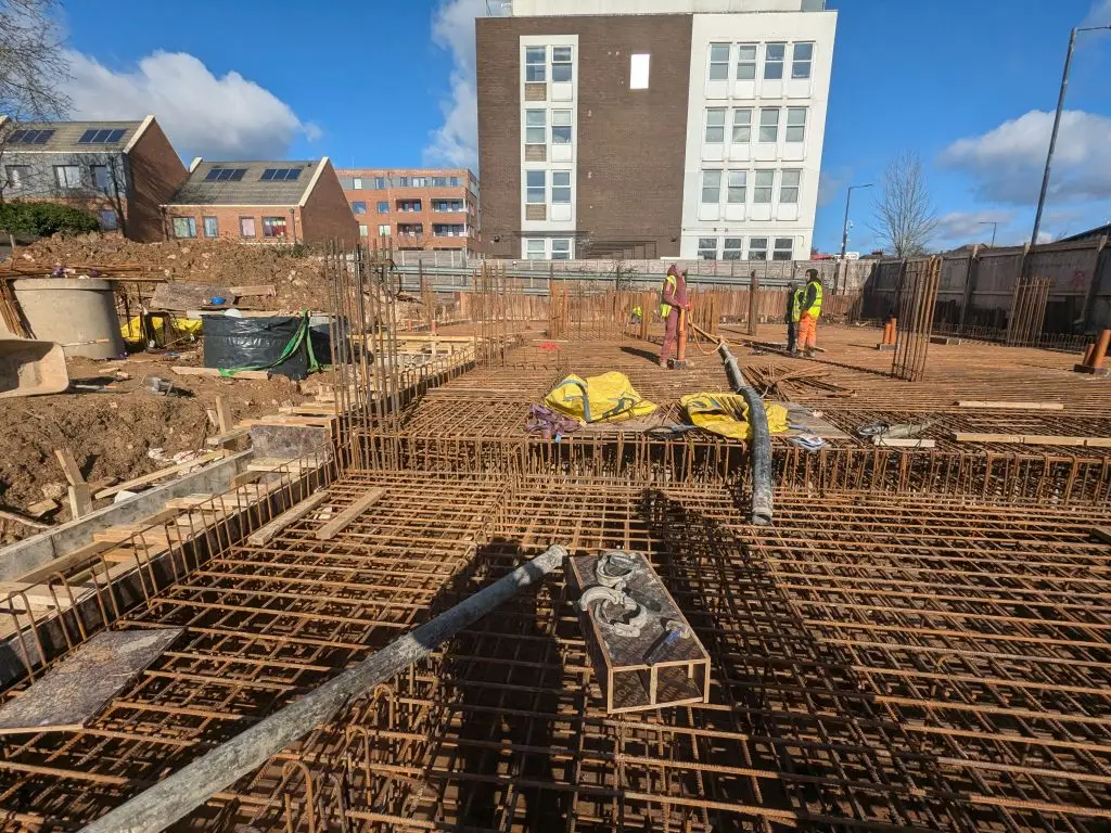 6 Story apartment new build
